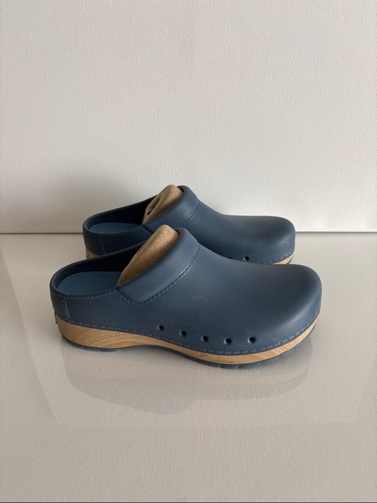 Dansko Navy Blue Professional Clogs - Picture 3 of 5